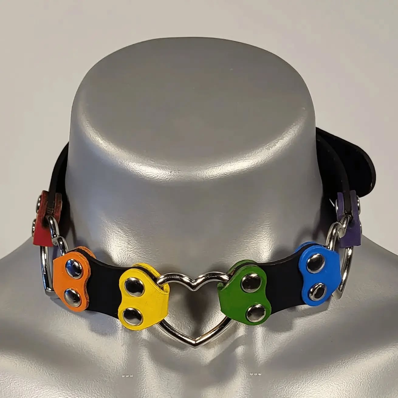 Rainbow 3 Heart Collar